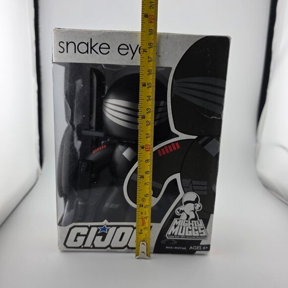 Hasbro Mighty‎ Muggs G.I. Joe Snakes Eyes w/Machine Gun & Sword Vinyl Figure NEW - Picture 8 of 8